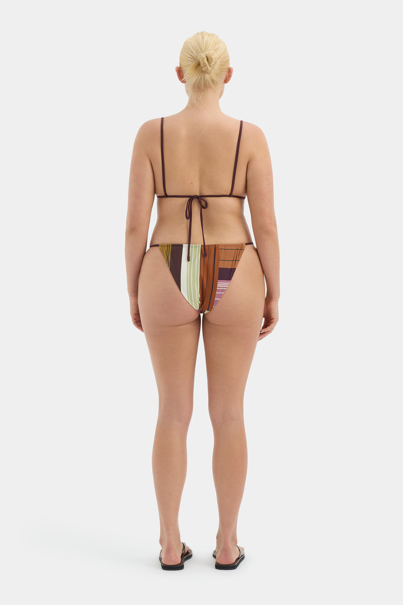 Fontana String Brief