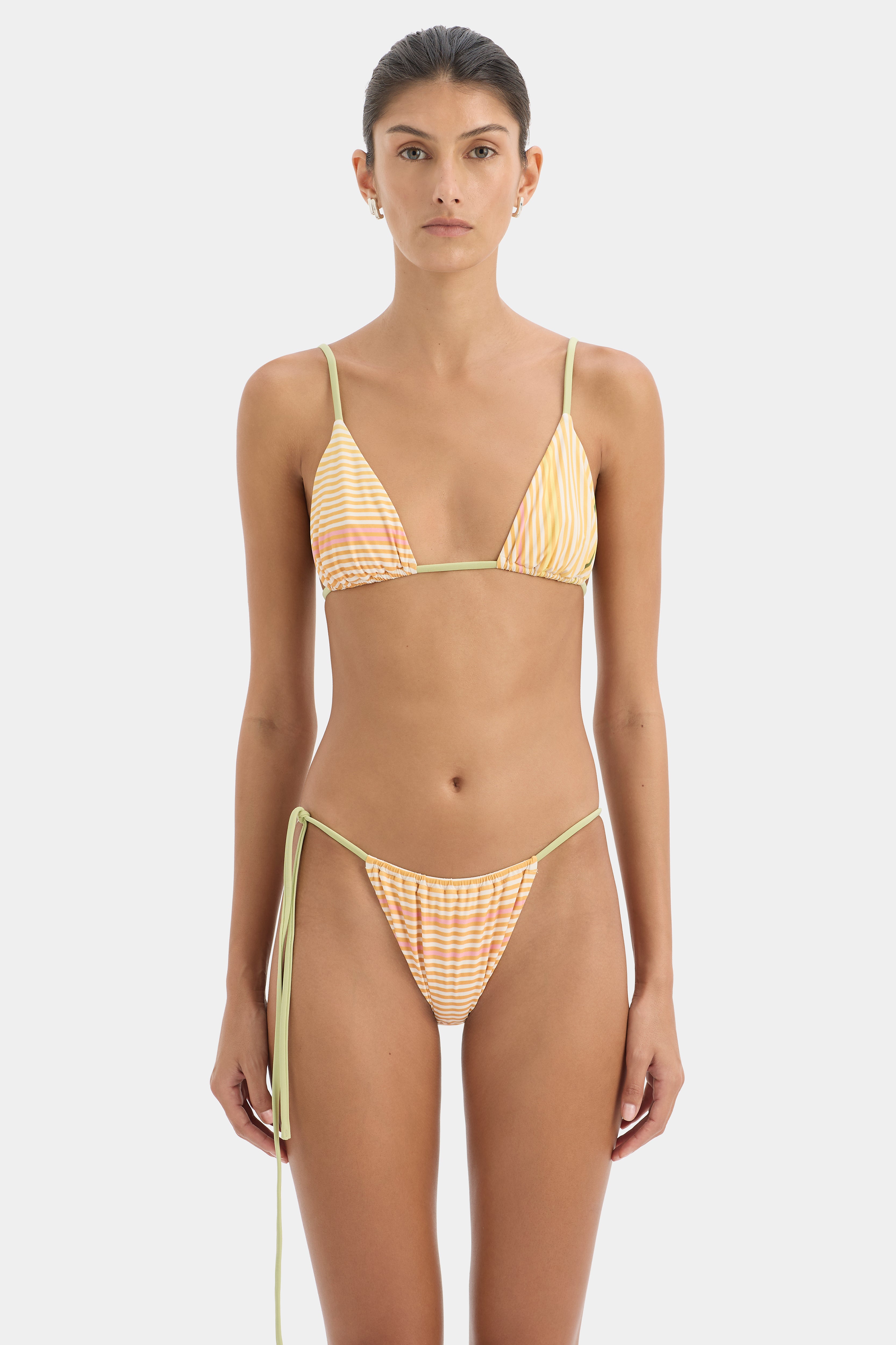 Calypso String Brief