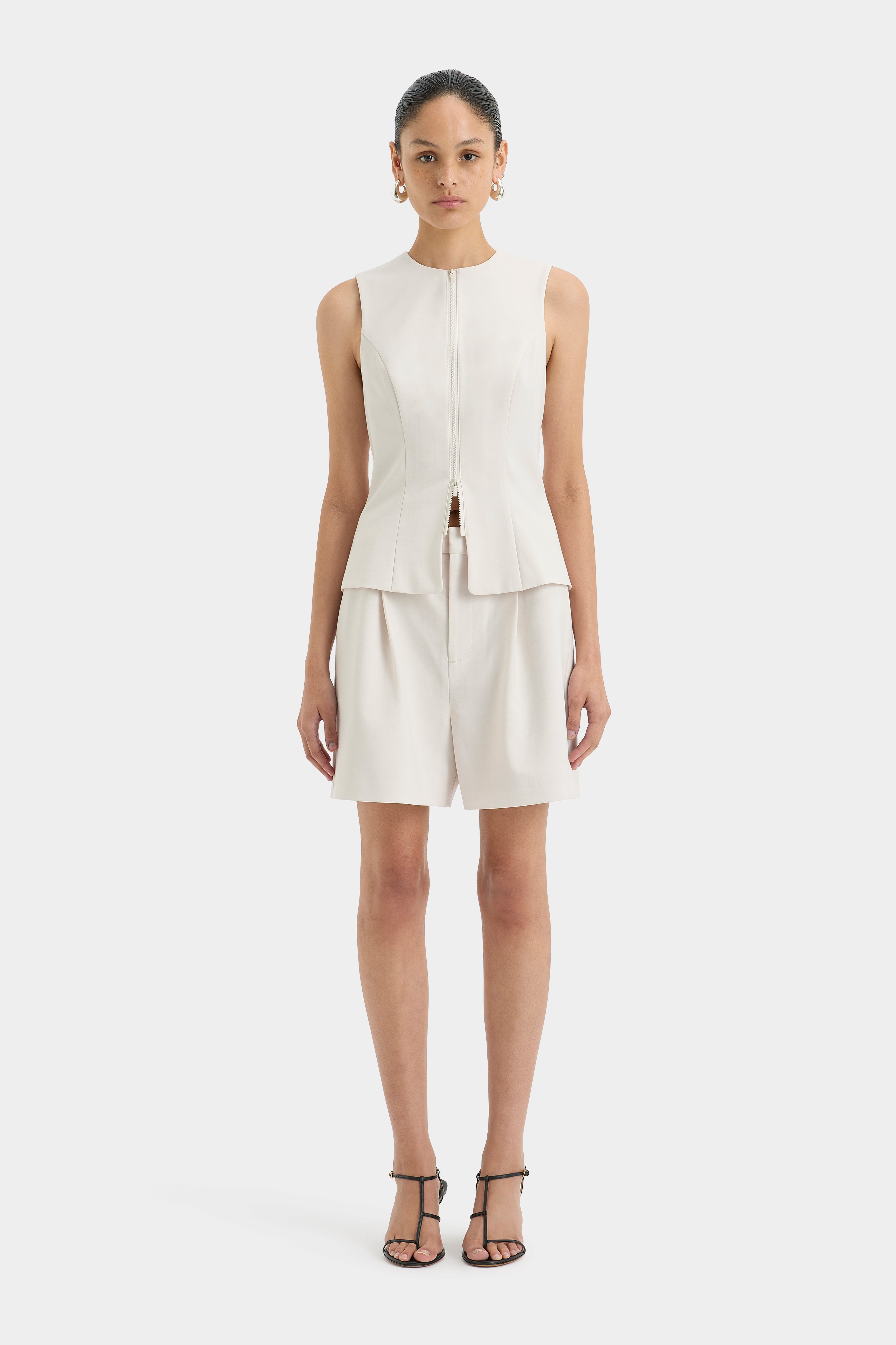 Laredo Zip Top