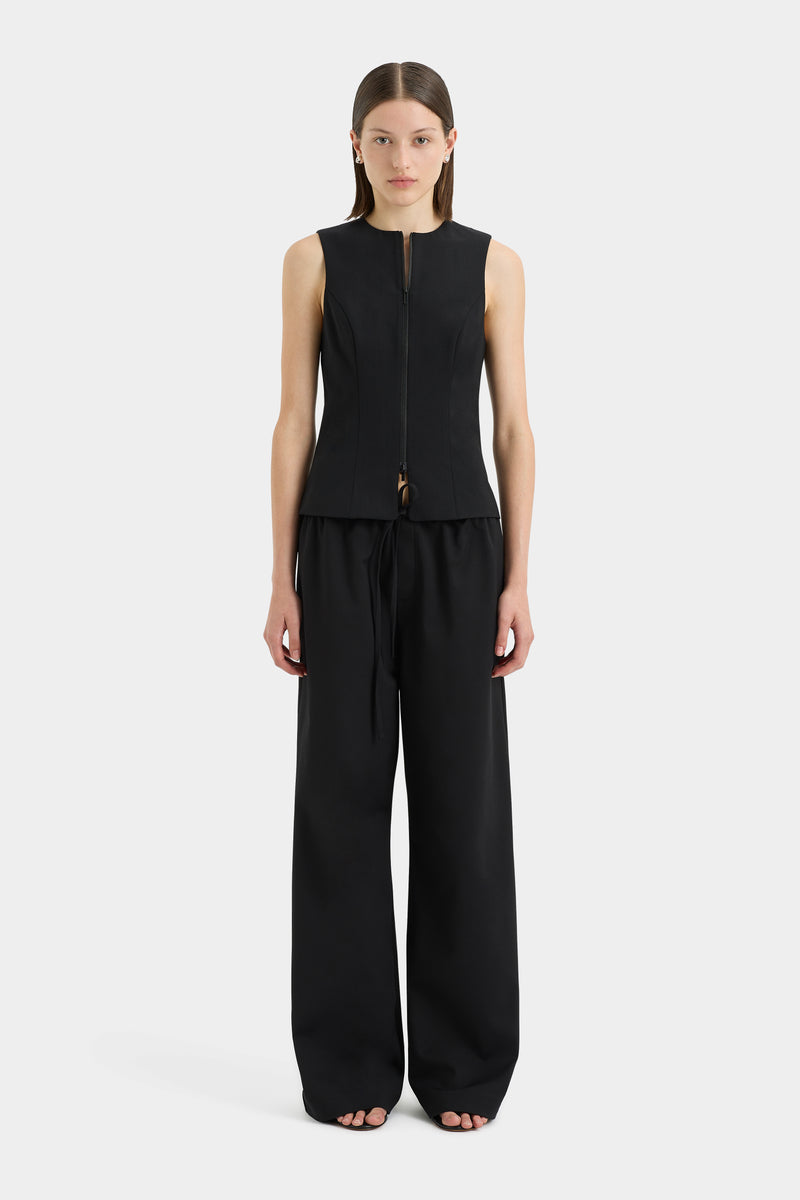 Laredo Zip Top