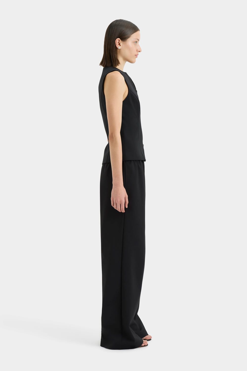 Laredo Zip Top
