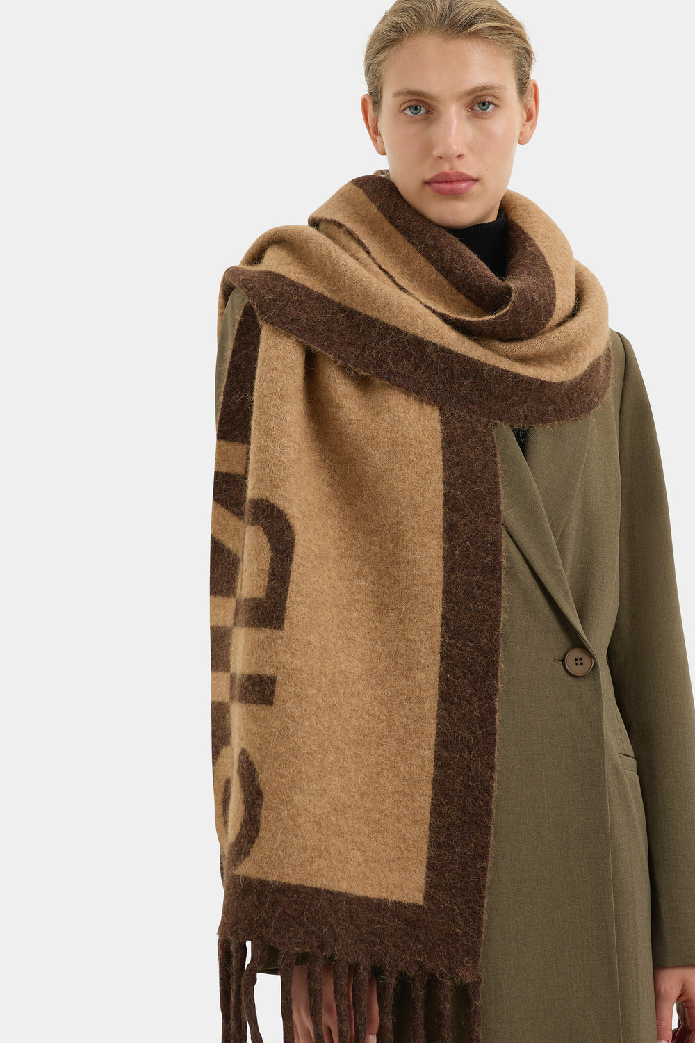 Angelo Scarf