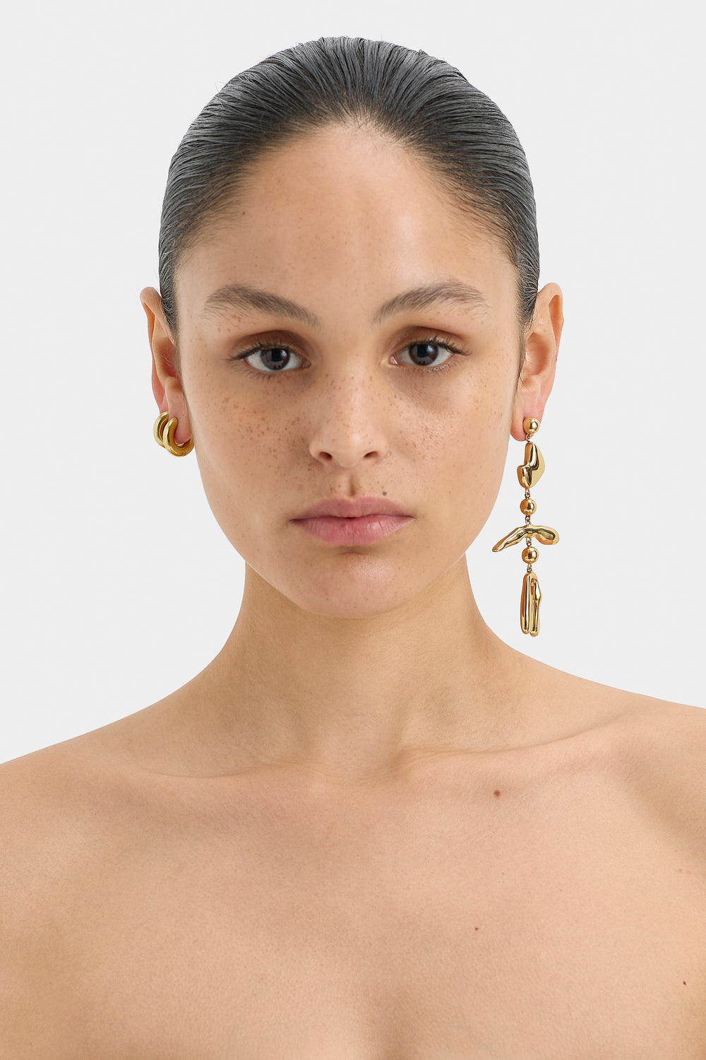 Signature Huggie Earring