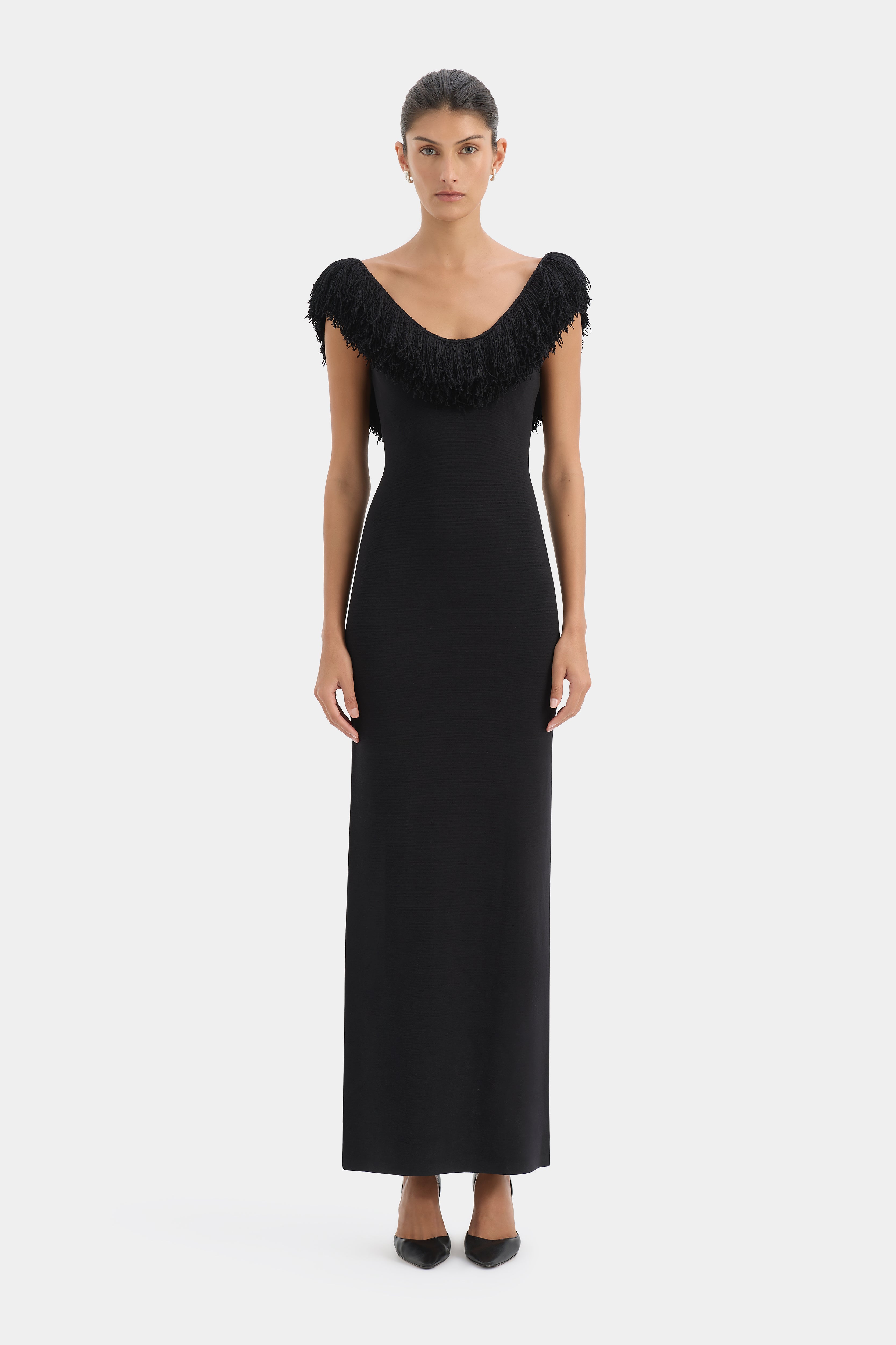 Black Dress & Gowns | Silk, Mini, Midi & Off-Shoulder
