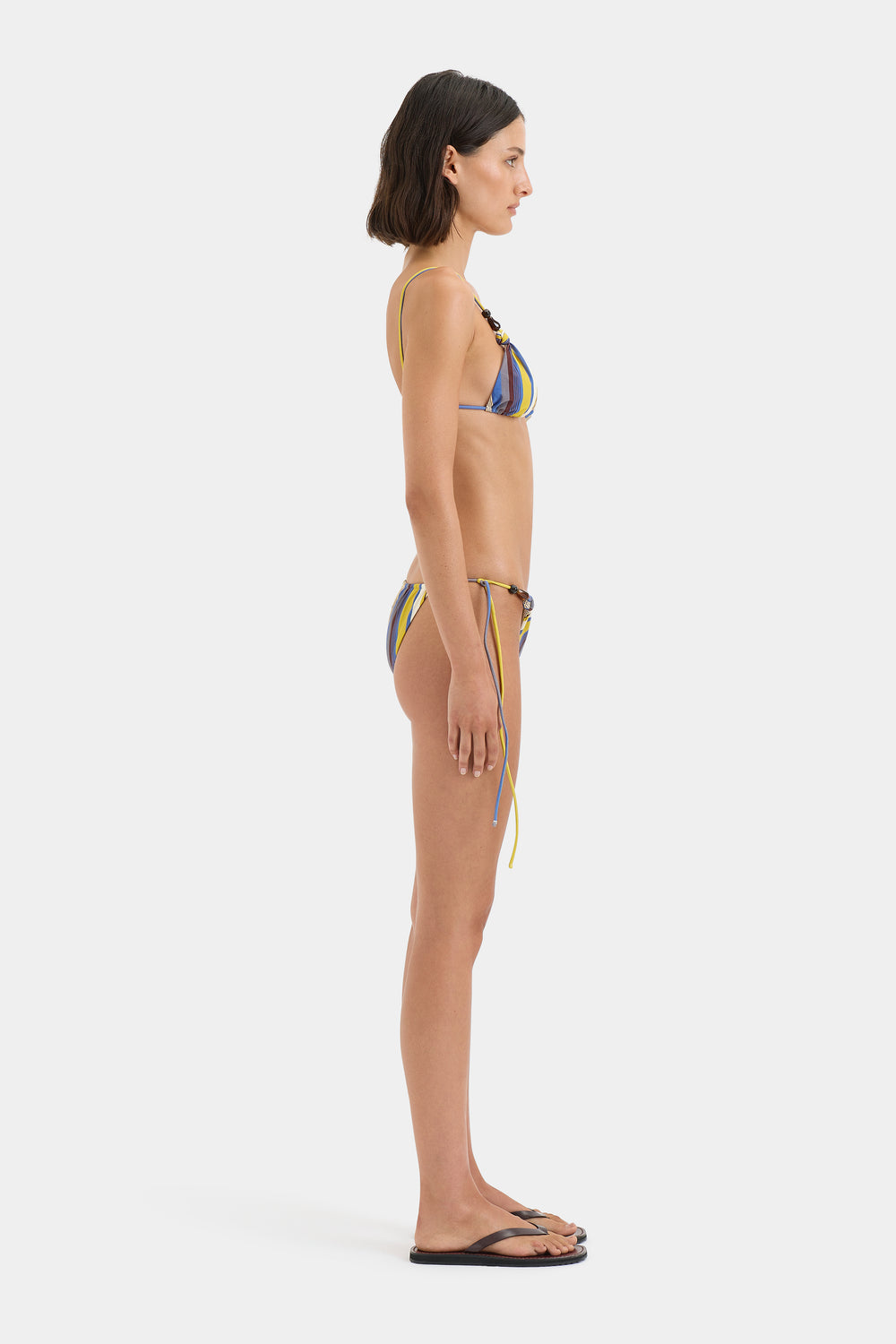 Coastline String Brief