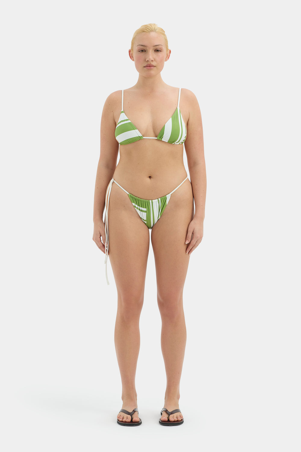 Carlo String Triangle Top