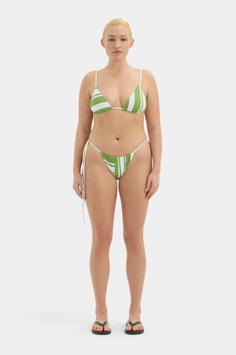Carlo String Triangle Top
