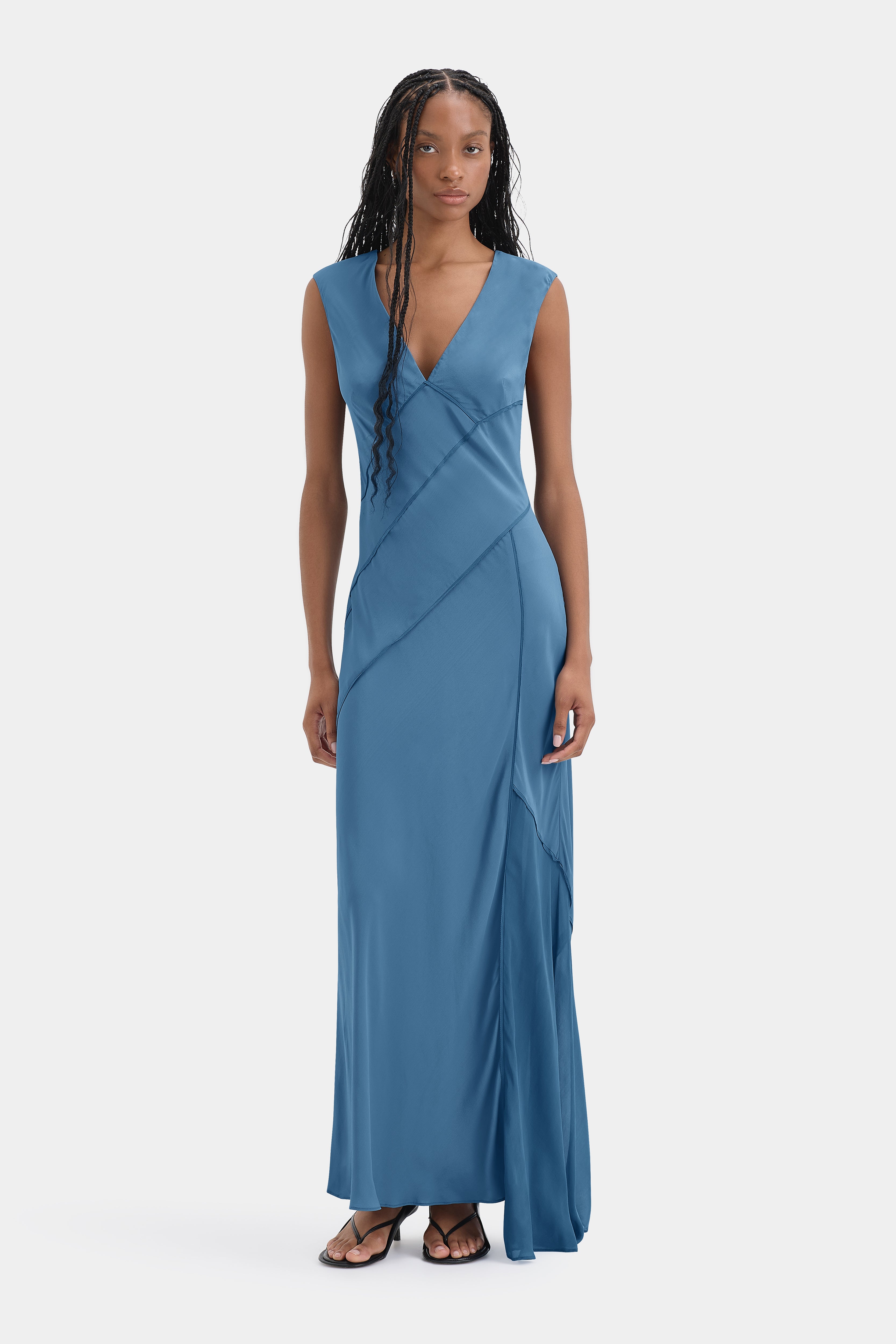 Blue Dresses | Light Blue, Cobalt, Baby Blue & Navy | SIR.