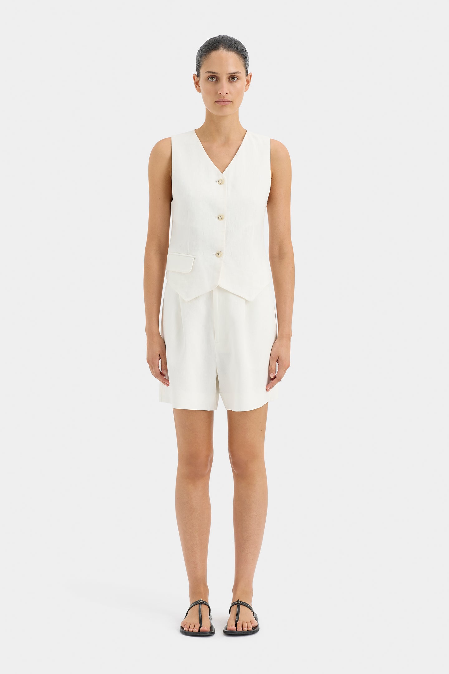 SIR the label Clemence Tailored Short IVORY