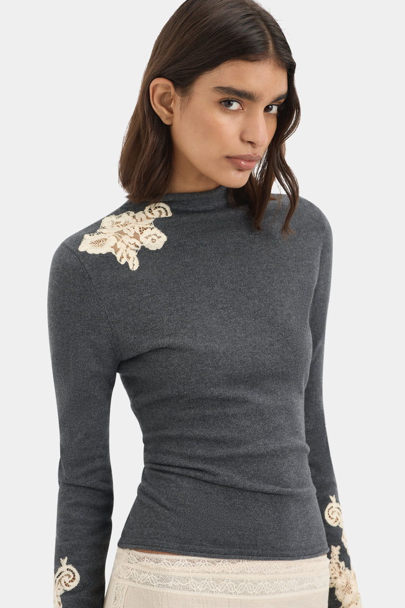 Saeli Long Sleeve Top