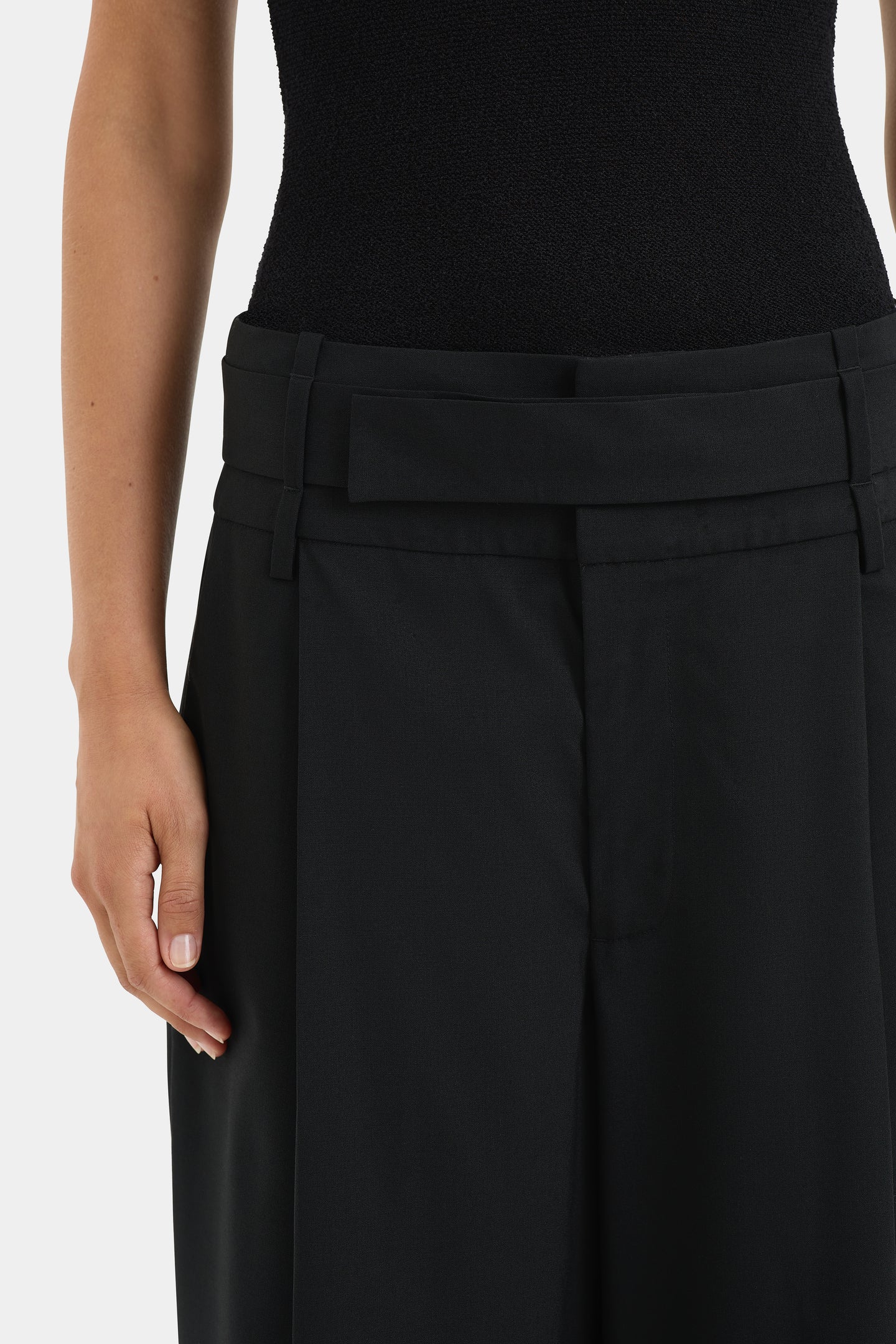 SIR the label Dylan Belted Trouser Black