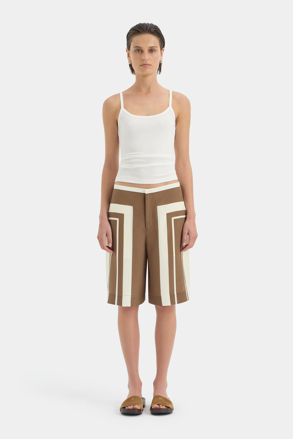 Almara Short