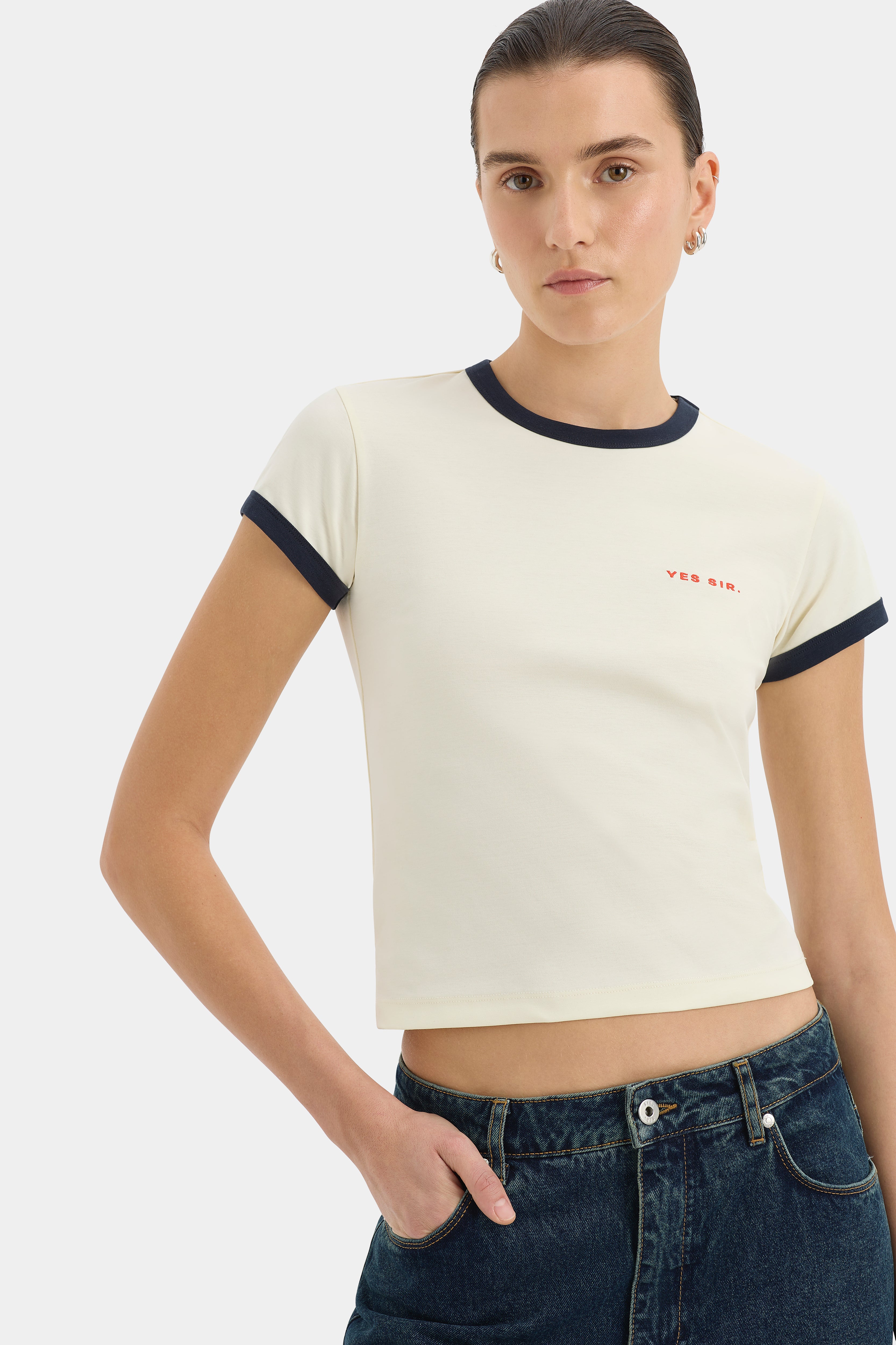 Yes SIR. Fitted Tee